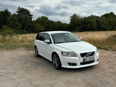 Gebraucht Volvo V50 R-Design 150 PS (110 kW) 2010 Weiß Kombi