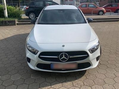 gebraucht Mercedes A200 limo - 8G Tronic + LED + Navi + Kamera