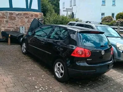 Gebraucht VW Golf IV 75 PS (55 kW) 2005 Blau Kleinwagen