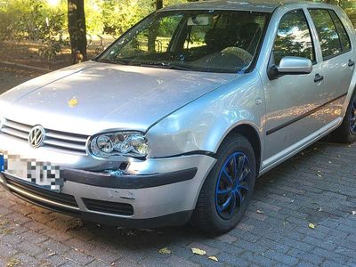 VW Golf IV