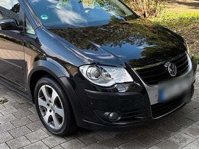 VW Touran Cross