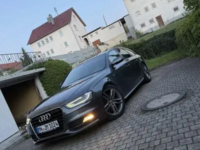 Gebraucht Audi A4 S-Line 177 PS (130 kW) 2012 Kombi
