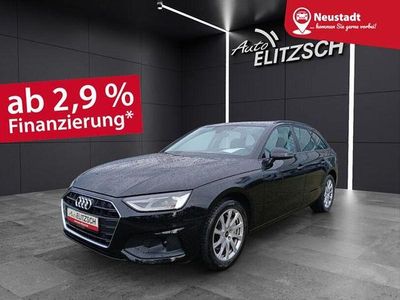 Brillantschwarz Gebraucht 2022 Audi A4 Basis Kombi | 25.870 € (Superpreis)