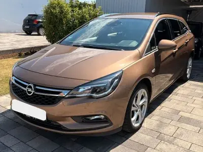 Gebraucht Opel Astra Dynamic 150 PS (110 kW) 2016 Braun Kombi