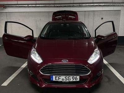 Gebraucht Ford Fiesta Sport 125 PS (91 kW) 2015 Rot Limousine