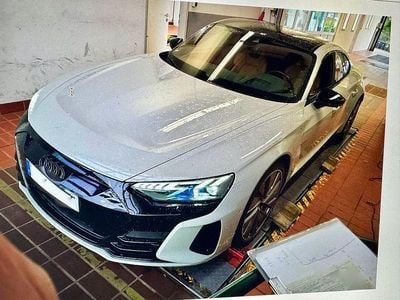 Gebraucht Audi e-tron GT quattro Sport 577 kW (785 PS) 2022 Grau Limousine