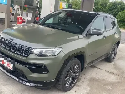 Gebraucht Jeep Compass 80th Anniversary 150 PS (110 kW) 2021 Grün SUV