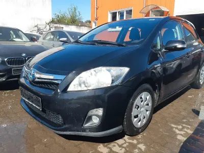 Gebraucht Toyota Auris Hybrid Life 99 PS (72 kW) 2011 Schwarz Limousine