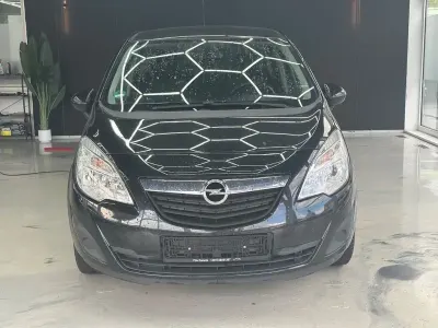Gebraucht Opel Meriva Active 101 PS (74 kW) 2013 Schwarz Van / Kleinbus