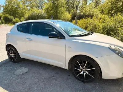 Gebraucht Alfa Romeo MiTo Turismo 105 PS (77 kW) 2014 Weiß Kleinwagen