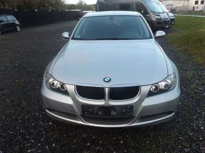 gebraucht BMW 318 Baureihe 3 Lim. 390L