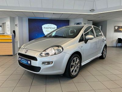 Gebraucht Fiat Punto Pop 84 PS (61 kW) 2015 Silber Kleinwagen