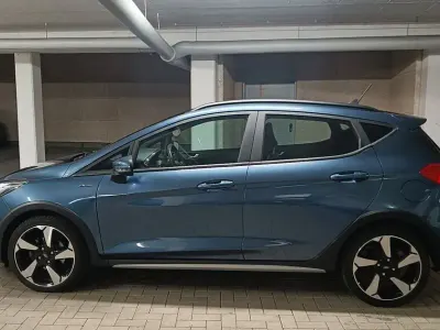 Gebraucht Ford Fiesta Active 125 PS (91 kW) 2020 Blau Kleinwagen
