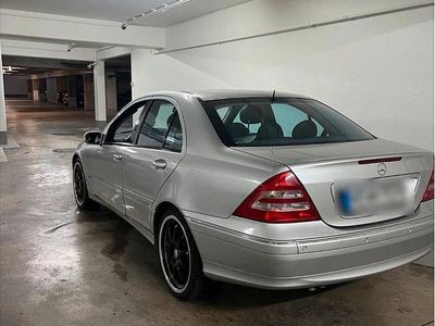 Gebraucht Mercedes C320 220 PS (161 kW) 2002 Grau Limousine