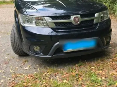 Gebraucht Fiat Freemont 140 PS (102 kW) 2012 Blau SUV