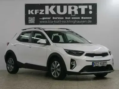 Gebraucht Kia Stonic Vision 101 PS (74 kW) 2024 Weiß SUV
