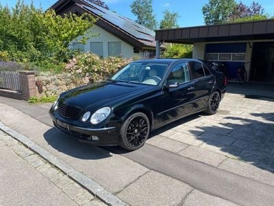 Mercedes E240