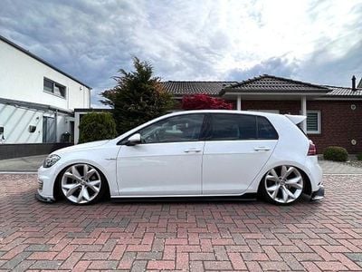 Weiß Gebraucht 2020 VW e-Golf Kleinwagen | 17.000 € (Fairer Preis)