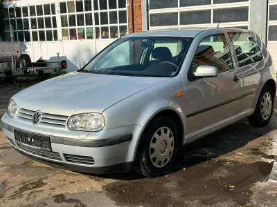 Gebraucht VW Golf III 100 PS (73 kW) 1999 Grau Kleinwagen