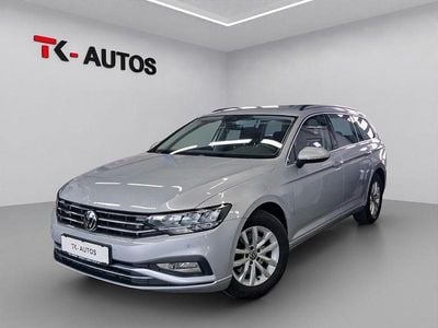 Gebraucht VW Passat 150 PS (110 kW) 2022 Silber Kombi
