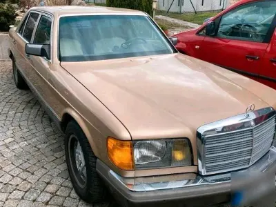 Gebraucht Mercedes 380 217 PS (159 kW) 1982 Gold Limousine