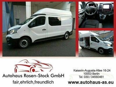 Gletscherweiss Gebraucht 2018 Renault Trafic Komfort Van / Kleinbus | 20.900 € (Teuer)