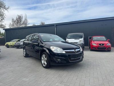 Usata Opel Astra Edition 90 CV (66 kW) 2008 Nero Station wagon