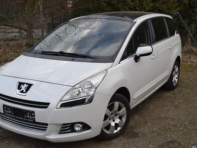 Gebraucht Peugeot 5008 Active 156 PS (114 kW) 2012 Weiß Van / Kleinbus
