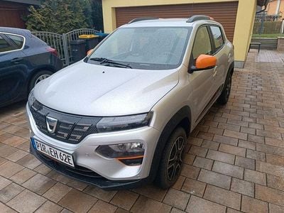 Gebraucht Dacia Spring Comfort Plus 33 kW (45 PS) 2022 Silber Kleinwagen