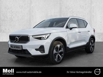 Gebraucht Volvo XC40 Core 129 PS (94 kW) 2023 Cloud blue, solid / solid SUV