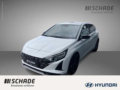 Neu Hyundai i20 Blackline 89 PS (65 kW) 2026 Atlas white Kleinwagen