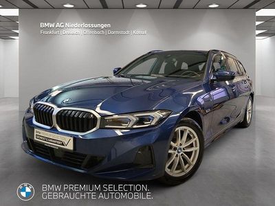 Blau Gebraucht 2022 BMW 320e Limousine | 29.490 € (Fairer Preis)