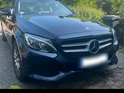 Gebraucht Mercedes C220 170 PS (125 kW) 2015 Blau Kombi