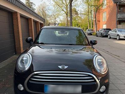 Usata Mini Cooper D 166 CV (122 kW) 2015 Nero Utilitaria