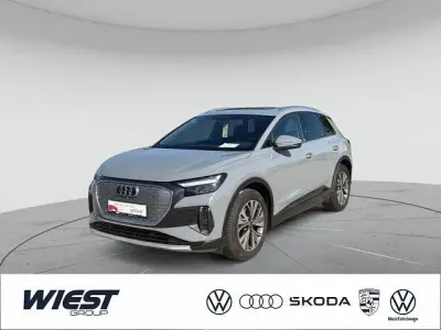 Gebraucht Audi Q4 e-tron Advanced 125 kW (170 PS) 2023 Kieselgrau SUV