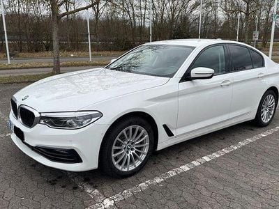 Gebraucht BMW 520 Sport Line 190 PS (139 kW) 2020 Weiß Limousine