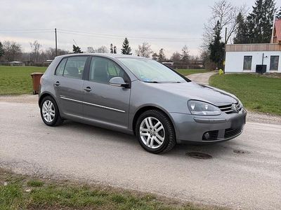 Gebraucht VW Golf VI 102 PS (75 kW) 2008 Grau Kleinwagen