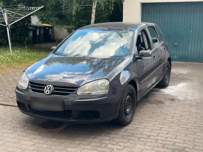 Gebraucht VW Golf V 2003 Schwarz Kleinwagen