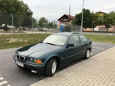 Gebraucht BMW 318 M Sport 140 PS (102 kW) 1997 Grün Limousine