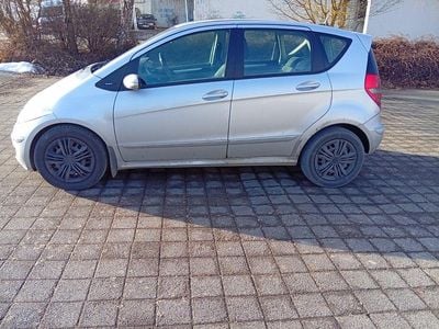 Schwarz Gebraucht 2004 Mercedes A200 Kleinwagen | 999 € (Etwas zu teuer)