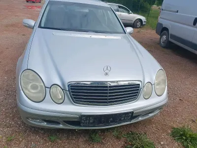 Używany Mercedes E220