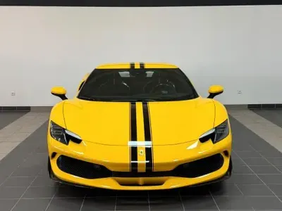 Gebraucht Ferrari 296 829 PS (609 kW) 2023 Gelb Coupé