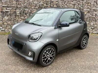 Gebraucht Smart ForTwo Coupé Exclusive 60 kW (82 PS) 2022 Grau Kleinwagen