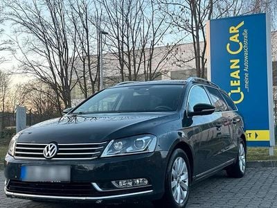 Gebraucht VW Passat Comfortline 140 PS (102 kW) 2014 Schwarz Kombi