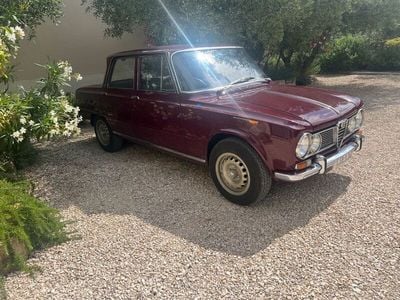 Rot Gebraucht 1967 Alfa Romeo Giulia Super Limousine | 39.950 €