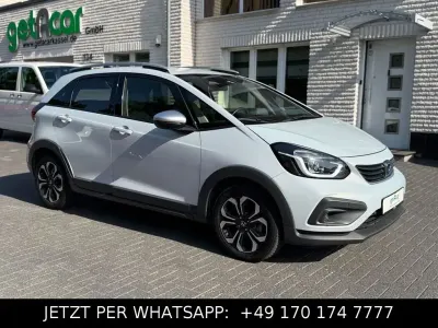 Gebraucht Honda Jazz Hybrid 98 PS (72 kW) 2022 Weiß Kleinwagen