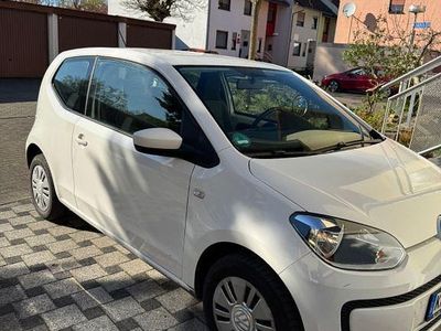 Gebraucht VW up! high up! 68 PS (50 kW) 2014 Weiß Kleinwagen