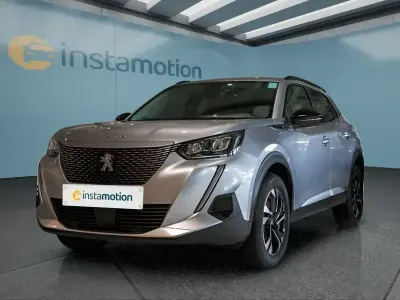 Second-hand Peugeot e-2008 100 kW (136 CP) 2023 Gri SUV
