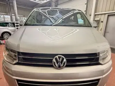 Gebraucht VW Multivan Highline 179 PS (131 kW) 2010 Silber Van / Kleinbus