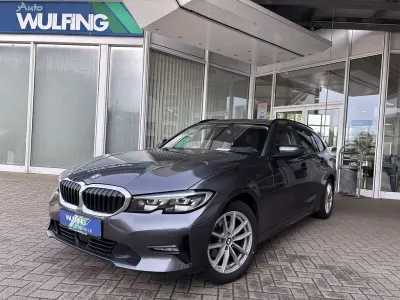 Gebraucht BMW 320 Advantage 190 PS (139 kW) 2020 Grau Kombi